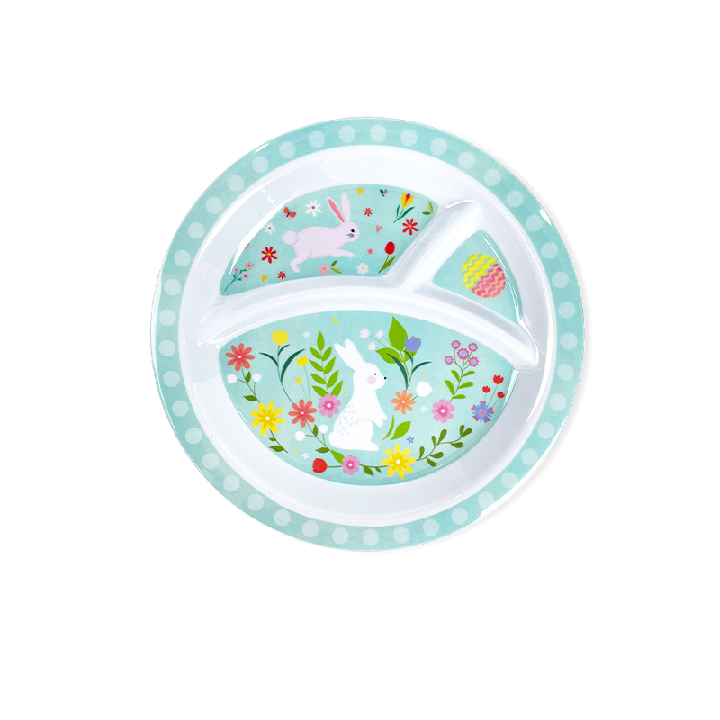 बच्चाहरूको टेबलवेयर सेट