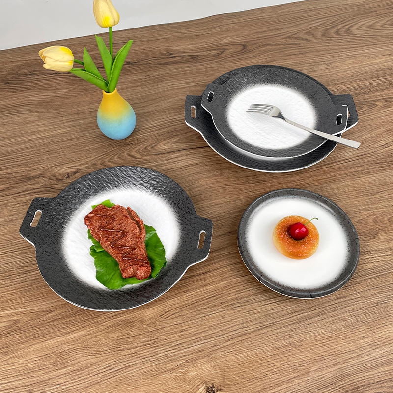 Modern-Japandi-Style-Melamine-Dinnerware-Restaurant-Lifestyle-Scene